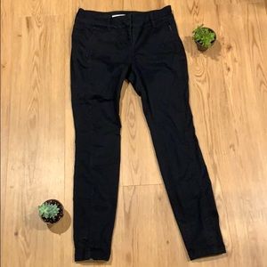 Loft 00 petite modern skinny black pant.